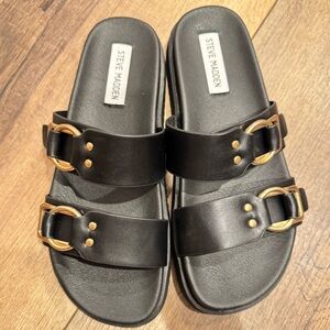 STEVE MADDEN BUCKLE SLIDES SANDALS SIZE 7 1/2 Brand New